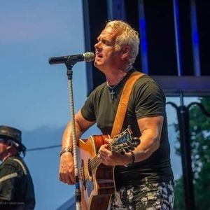 Meet your Posher, Buddy